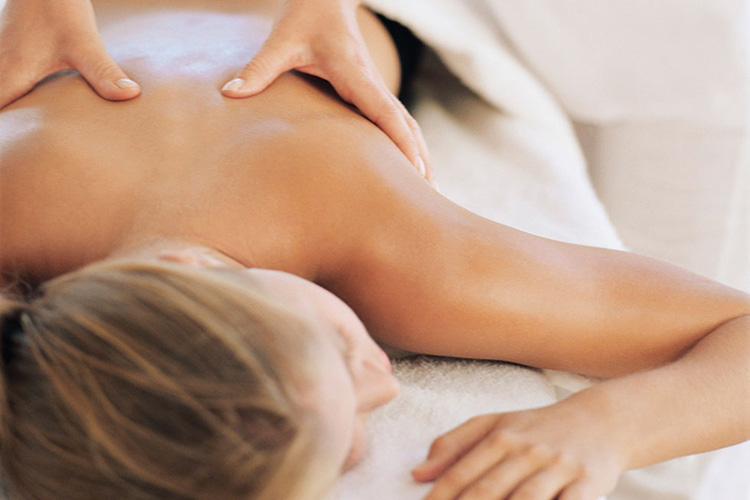 relaxing massage services  in albarsha